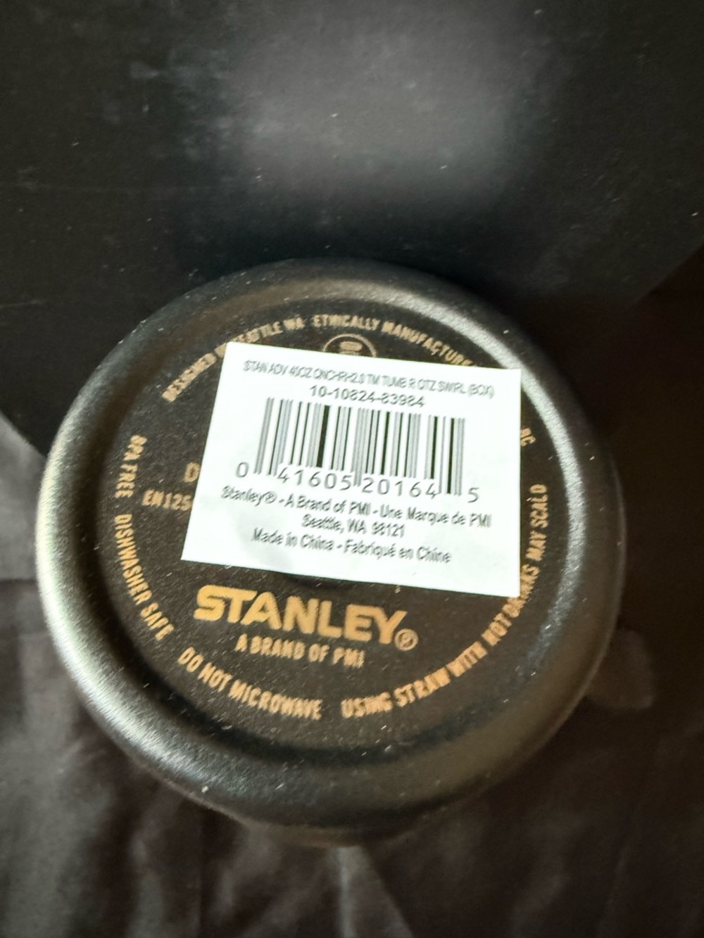 New Stanley 40oz Black and Gold Special MESSI Edition Tumbler with Flip Top - Picture 7 of 11